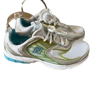 New Balance CardioWalk 743 Sz 8.5 Wh//Blue/green